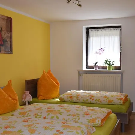 Bayer Apartment *